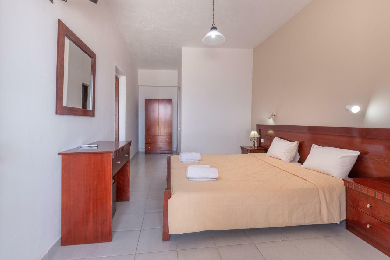 Arilla Beach Hotel Пердика Екстериор снимка