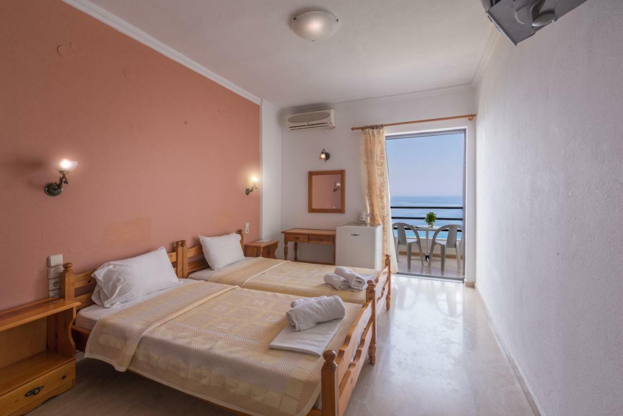 Arilla Beach Hotel Пердика Екстериор снимка